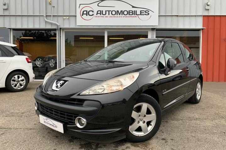 PEUGEOT 207