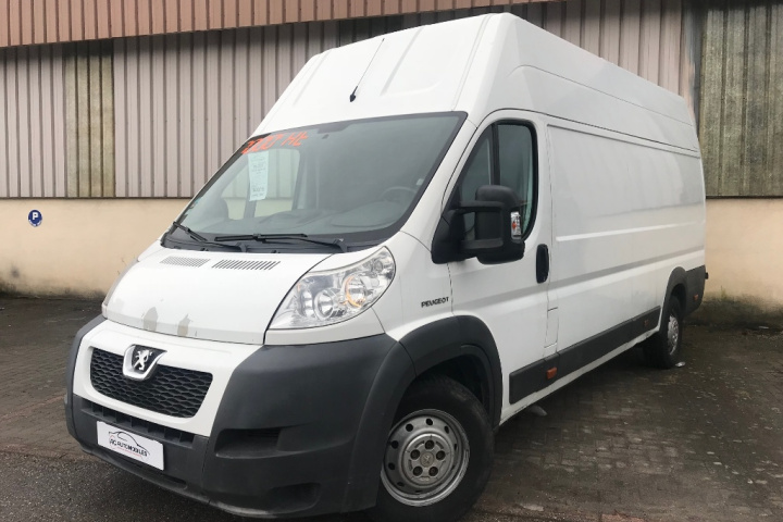 PEUGEOT BOXER FOURGON