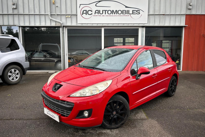 PEUGEOT 207
