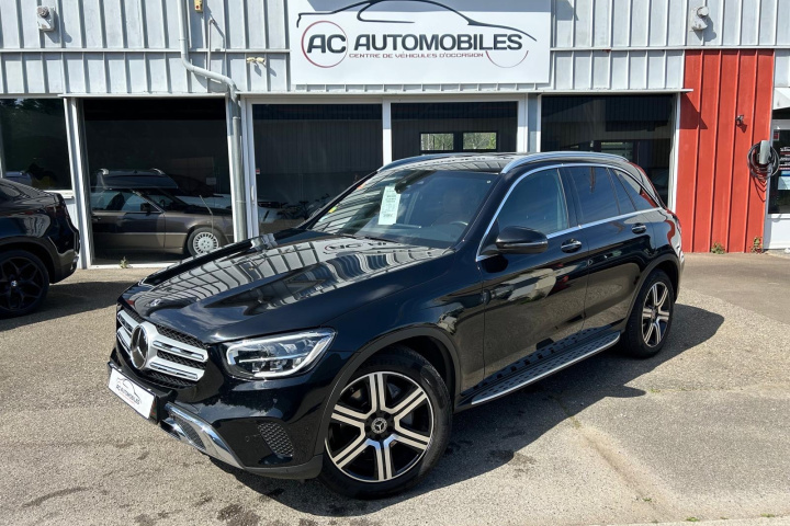 MERCEDES GLC