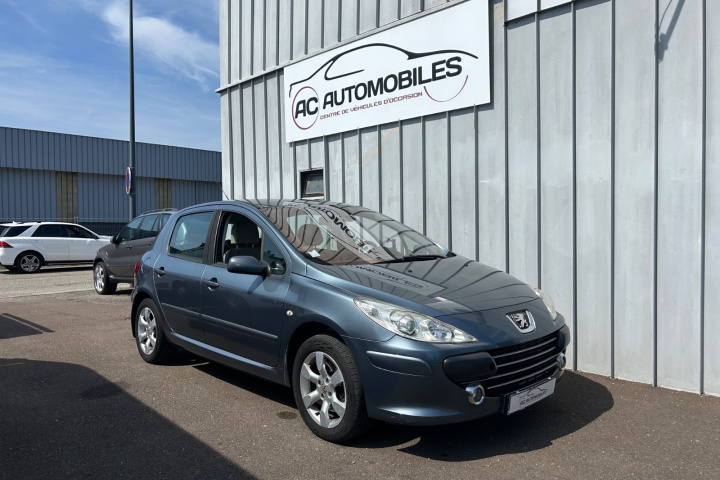 PEUGEOT 307