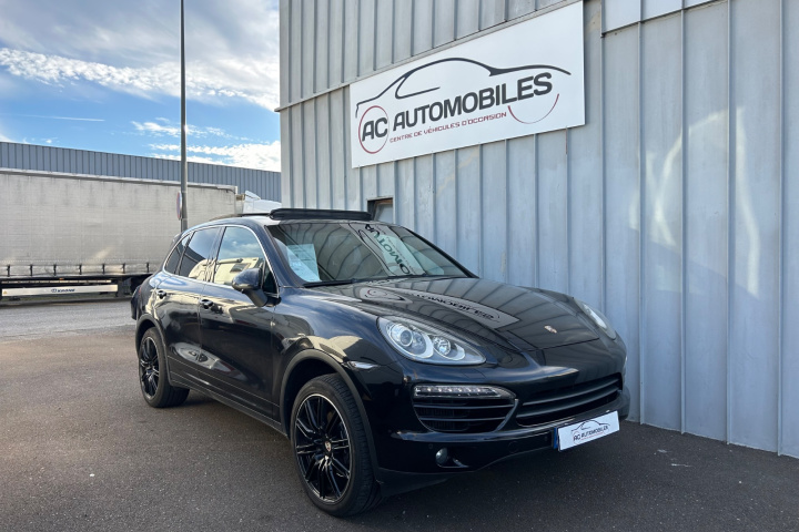 PORSCHE CAYENNE