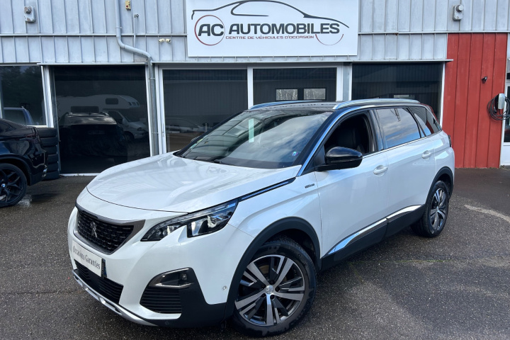 PEUGEOT 5008