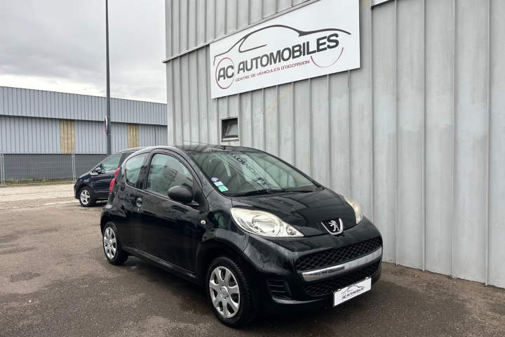 PEUGEOT 107