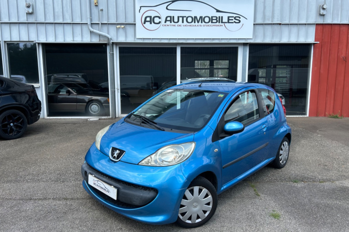 PEUGEOT 107