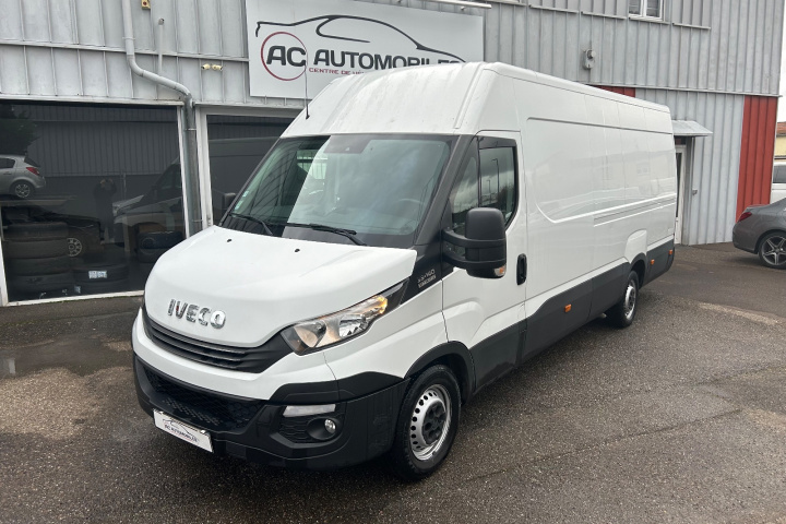 IVECO DAILY FOURGON