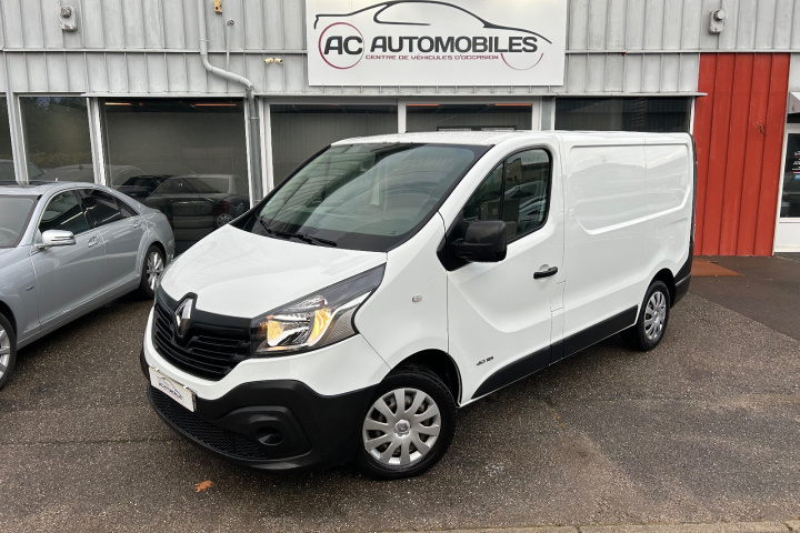 RENAULT TRAFIC FOURGON